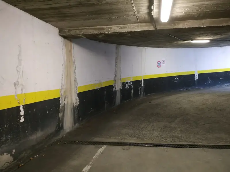 Rampa de aparcamiento de cuatro sótanos, Tres Cantos